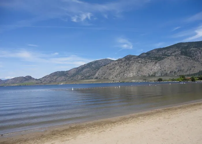 Falcon Resort Osoyoos