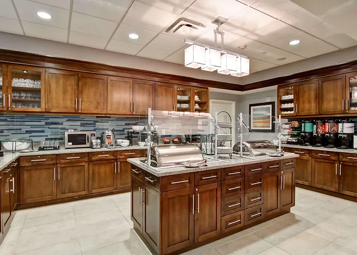 Homewood Suites By Hilton Woodbridge