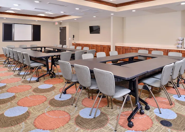 Staybridge Suites Rochester By Ihg