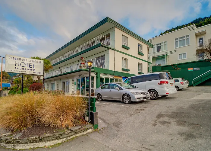 Lakeside Motel