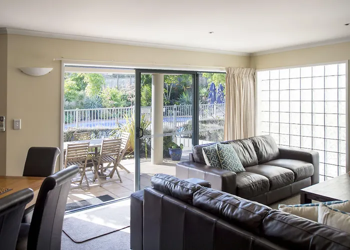 The Reef Beachfront Apartments Mount Maunganui