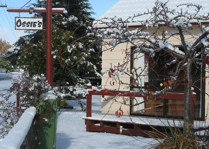 Ossies Motels And Chalets