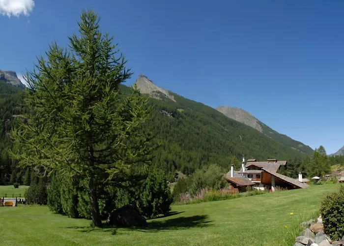 Eco Wellness Hotel Notre Maison Cogne