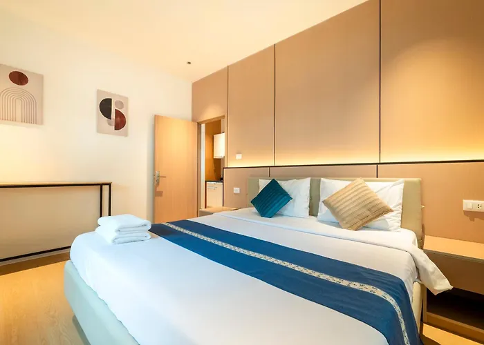 Selina Place Hotel