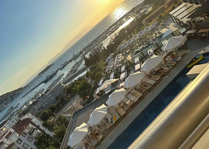 Suhan Seaport Hotel
