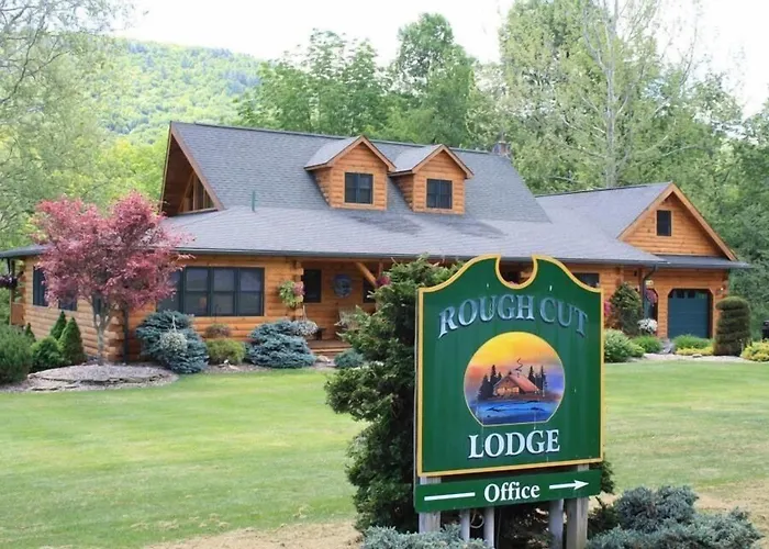 Rough Cut Lodge Gaines