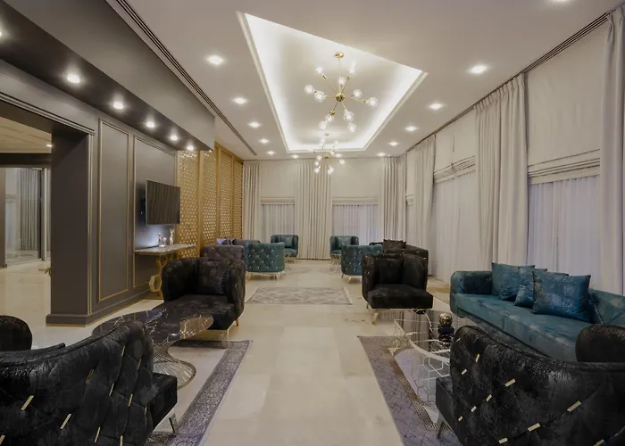 Nishan Hotel