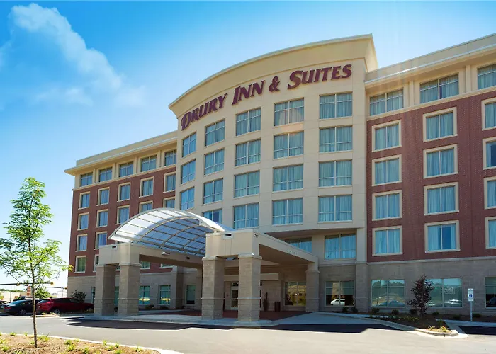 Drury Inn & Suites