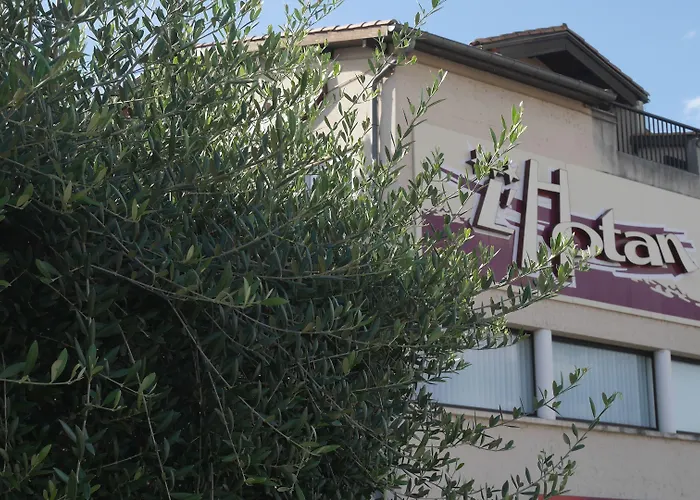 Hotel L'Hotan Portet-sur-Garonne