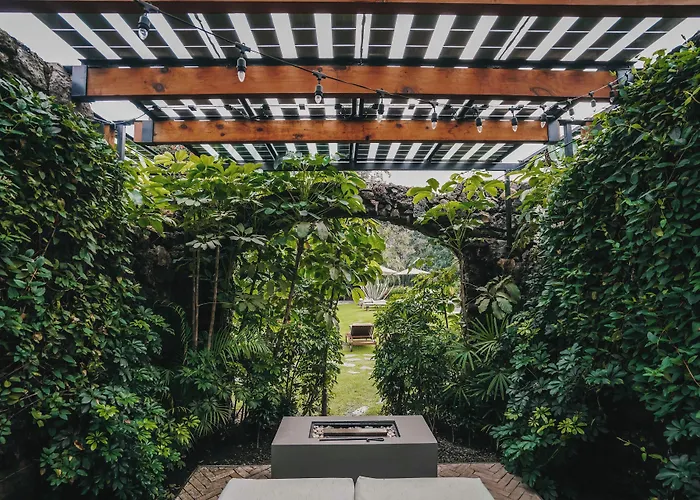 Amomoxtli Hotel Tepoztlan