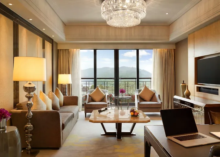 Midtown Shangri-La, Hangzhou, Moments From West Lake
