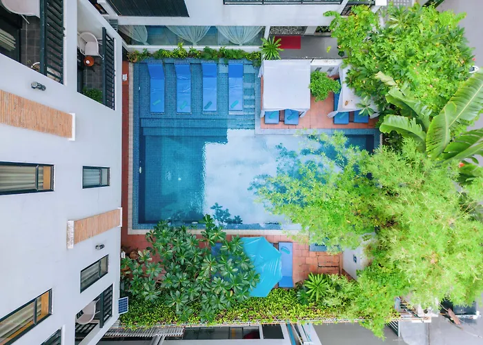 Home Chic Hotel