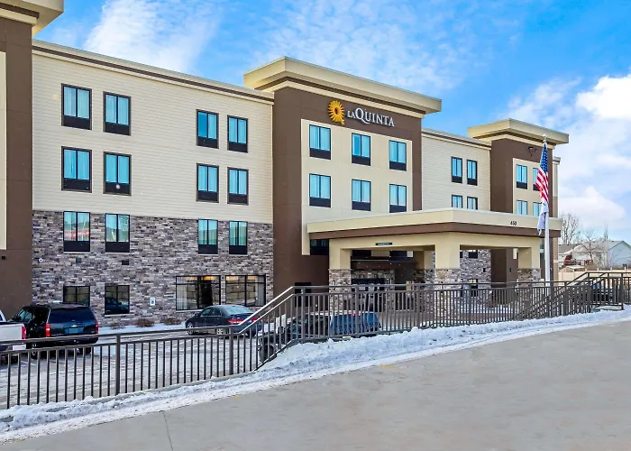 La Quinta By Wyndham Gillette Hotel