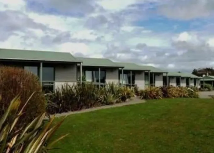 Omau Settlers Lodge Motel