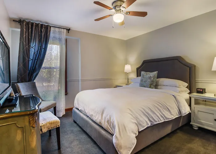 Wild Iris Inn La Conner
