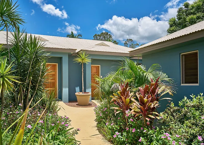 Blue Summit Hideaway Hotel Yungaburra