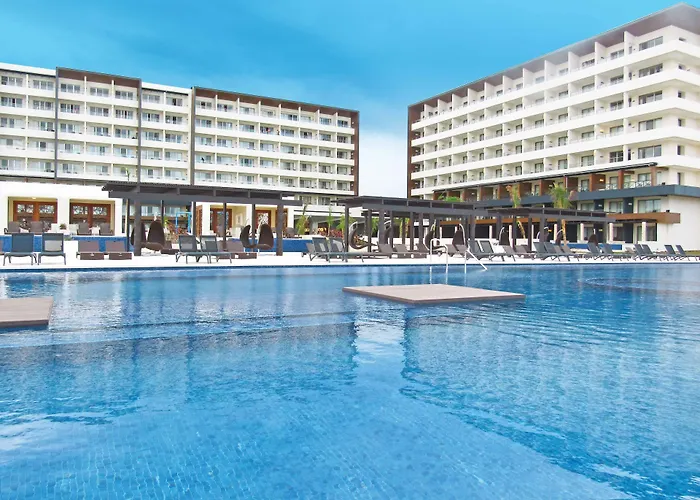 Royalton Blue Waters Montego Bay, An Autograph Collection All-Inclusive Resort Falmouth