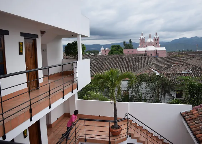 Chrisban Hotel Boutique Buga