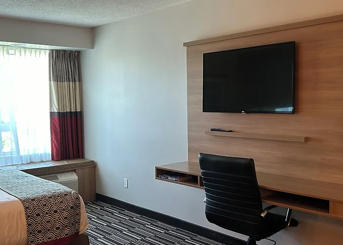 Microtel Inn & Suites By Wyndham Sudbury