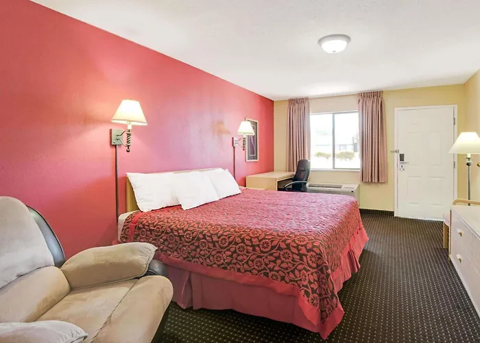 Days Inn By Wyndham East Albuquerque 'Newly Renovated'