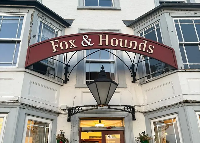The Fox And Hounds
