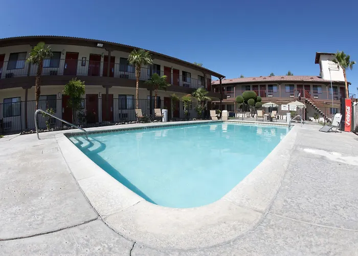 Palms Inn & Suites Palmdale