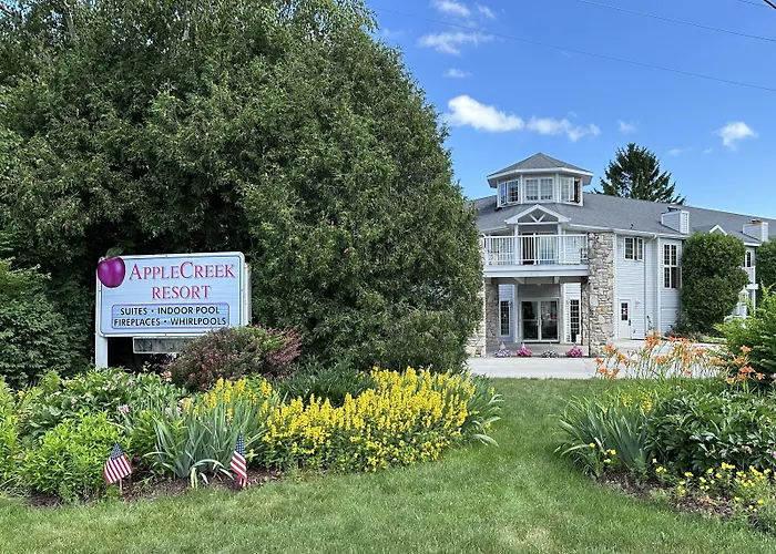 Applecreek Resort-Hotel & Suites