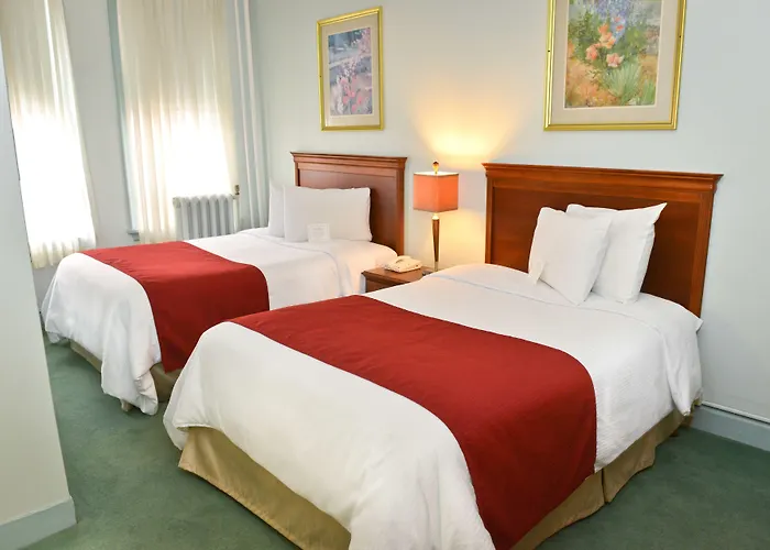 Penn Wells Hotel Wellsboro
