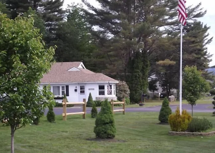 Profile Motel & Cottages