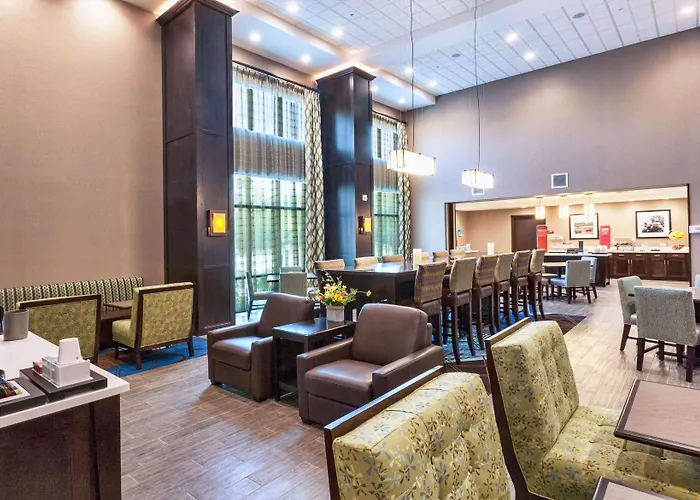 Hampton Inn & Suites Duluth North Mn