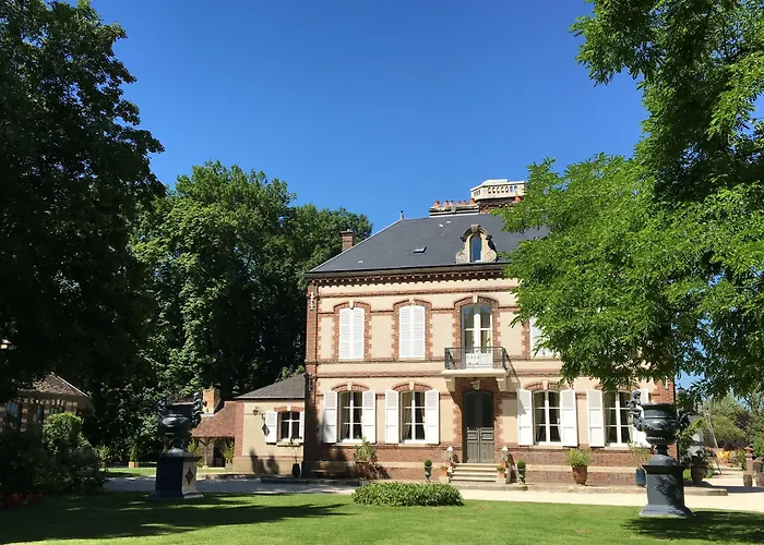 Château de Montabert