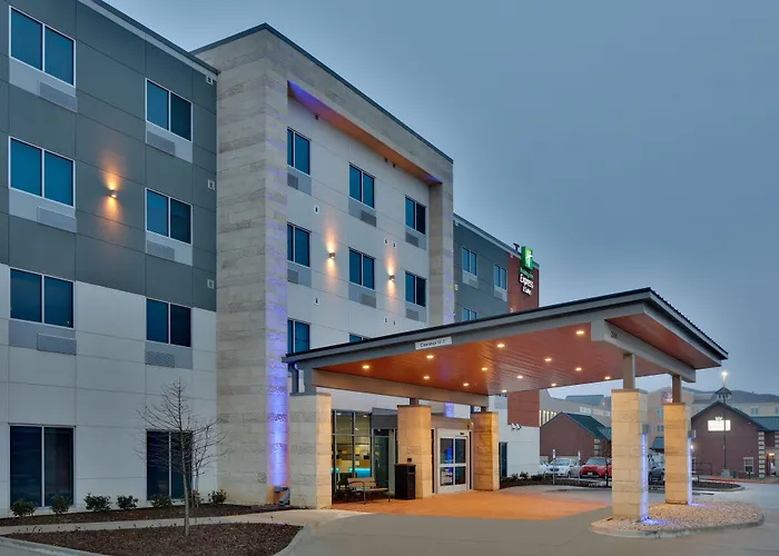 Holiday Inn Express & Suites Plano East - Richardson By Ihg