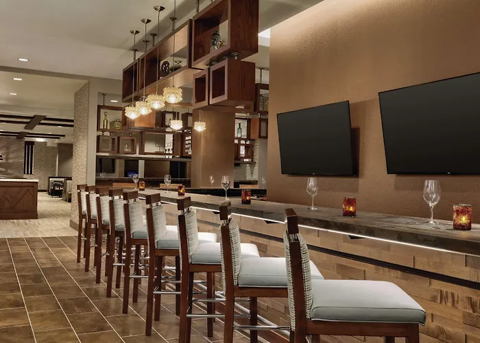 Embassy Suites By Hilton Salt Lake City