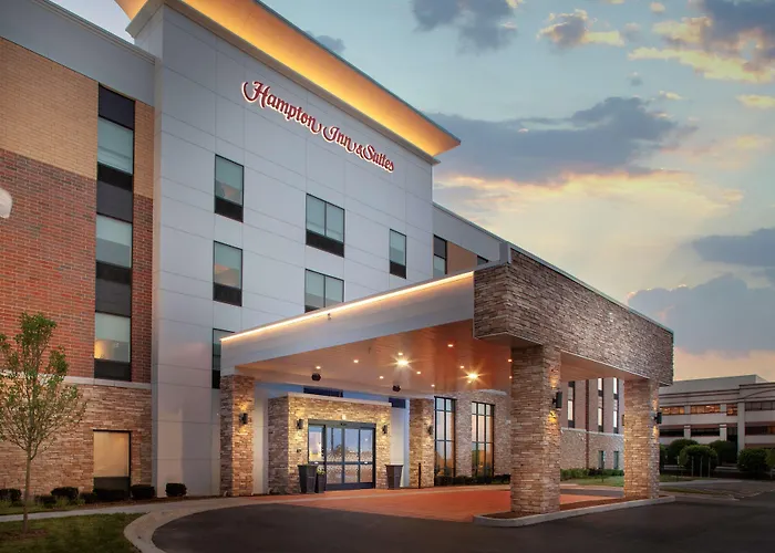 Hampton Inn & Suites Chicago-Burr Ridge