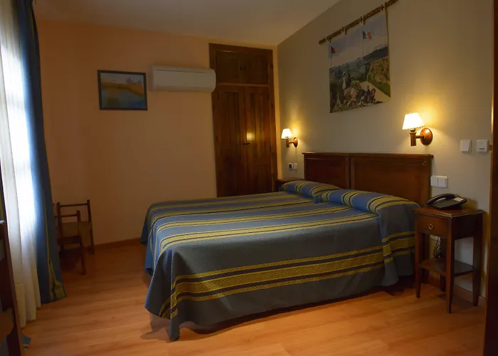 Hotel Palaterna Pastrana