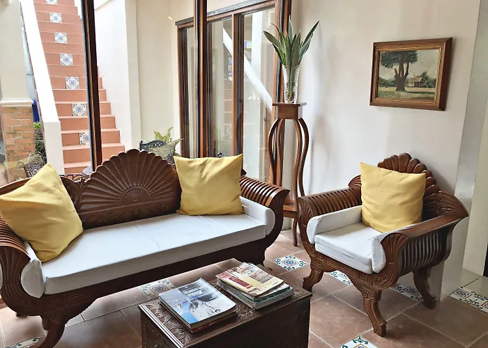 Casa Roces