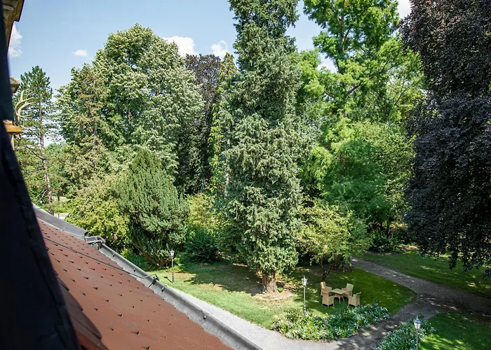 Wald&Schlosshotel Friedrichsruhe