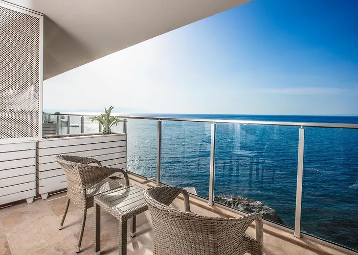 Charisma De Luxe Hotel Kusadasi
