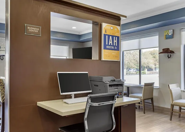 Best Western Plus North Houston Inn & Suites Westfield