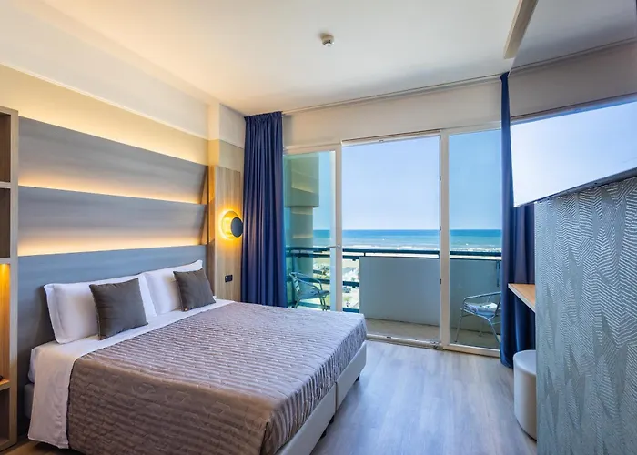 Hotel Palm Beach B&B Sea View