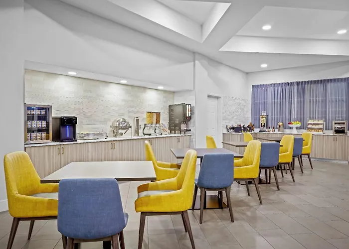 La Quinta By Wyndham Miami Airport West