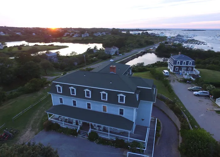 Payne'S Harbor View Inn New Shoreham