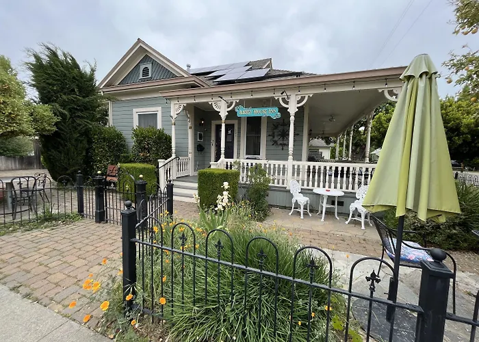Abbey House Inn (Adults Only)