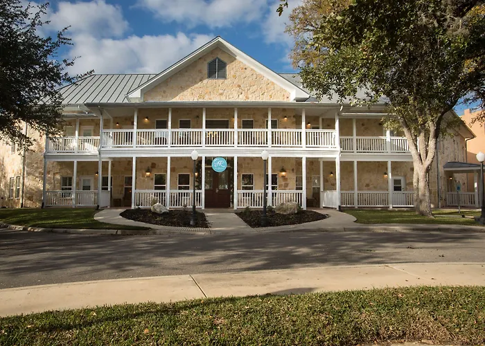 Gruene River & Retreat