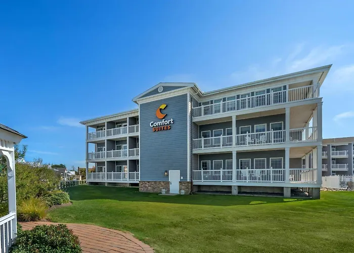 Comfort Suites Chincoteague Island Bayfront Resort