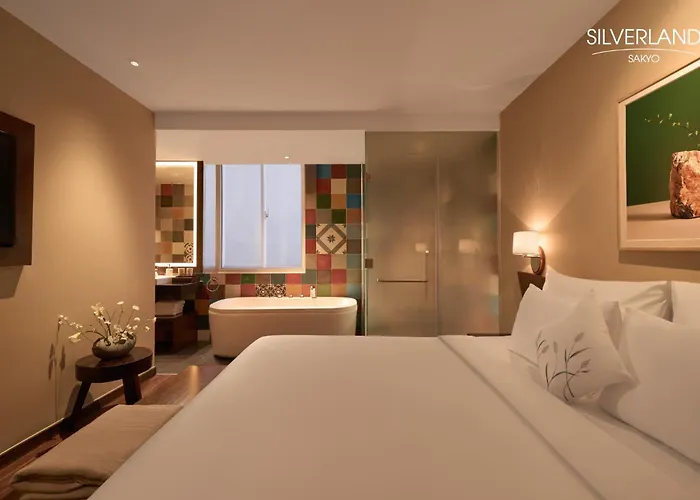 Silverland Sakyo Hotel