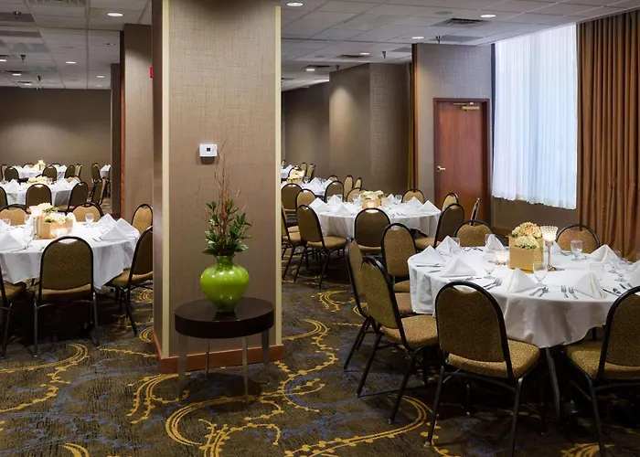 Radisson Hotel Bismarck