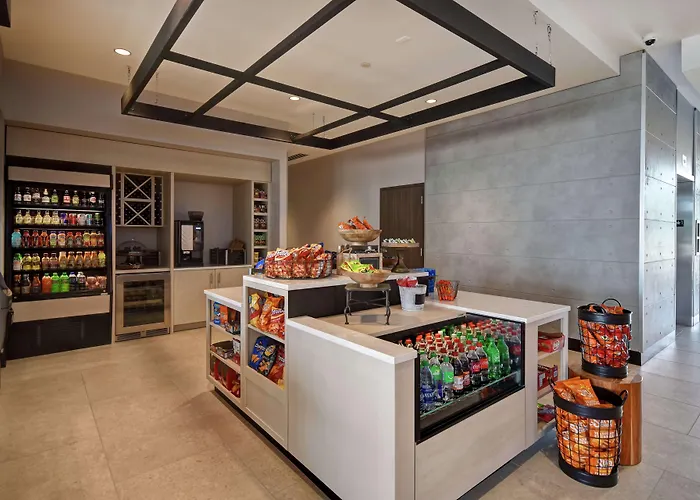 Hilton Garden Inn Lansing West