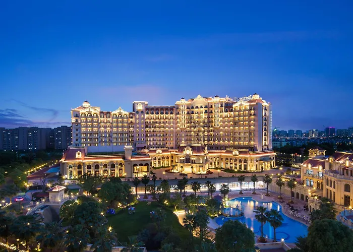 Radisson Blu Forest Manor Shanghai Hongqiao - Near Necc