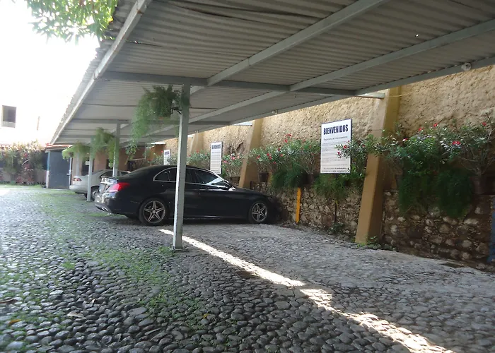 Hotel Concierge Plaza Colima